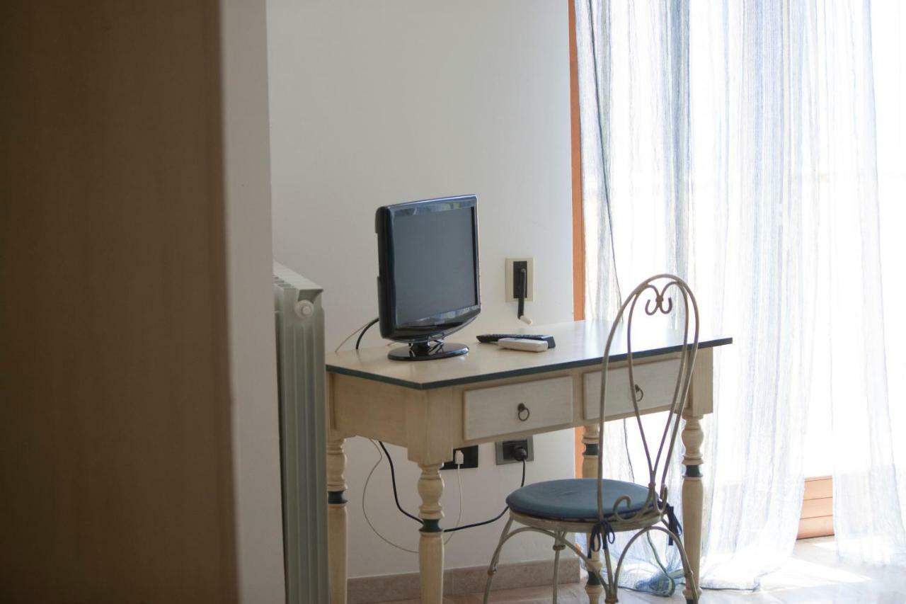 Salentomigliore Casa Vacanze San Pancrazio Salentino Luaran gambar