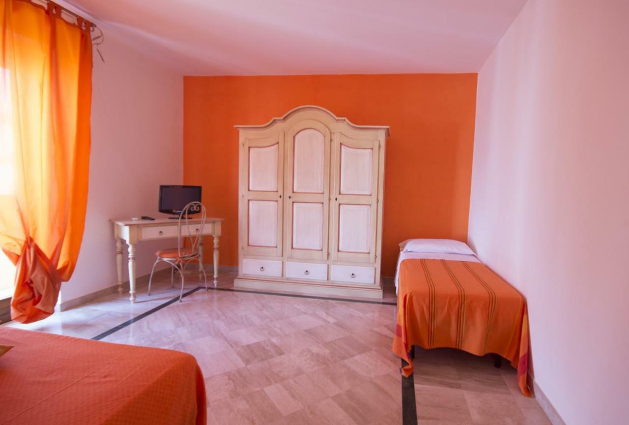 Salentomigliore Casa Vacanze San Pancrazio Salentino Luaran gambar